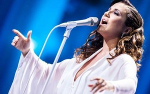 maria-rita-canta-sucessos-da-carreira-e-da-mae-elis-regina
