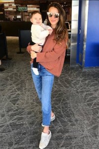 bebe-mae-voo
