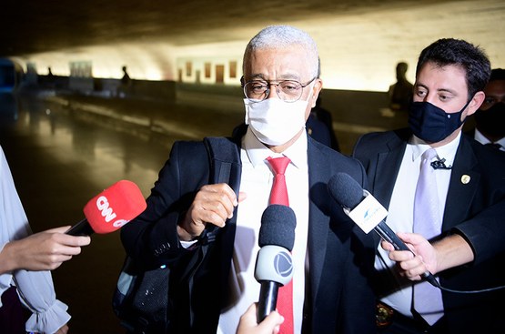 Ao vivo: CPI ouve empresário que vendeu 1.105% a mais de ivermectina 1 Ao vivo: CPI ouve empresário que vendeu 1.105% a mais de ivermectina