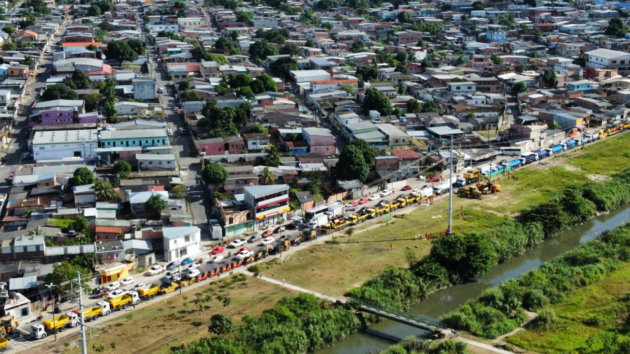 Ação conjunta: Wilson Lima e David Almeida dão ordem de serviço para asfaltamento de 10 mil ruas em toda Manaus